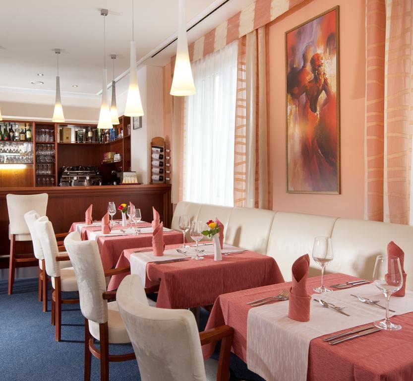 Francis Palace Spa & Wellness