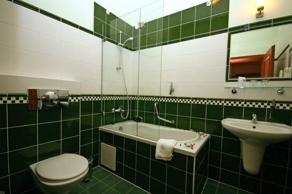 Hotel U Zeleneho Stromu