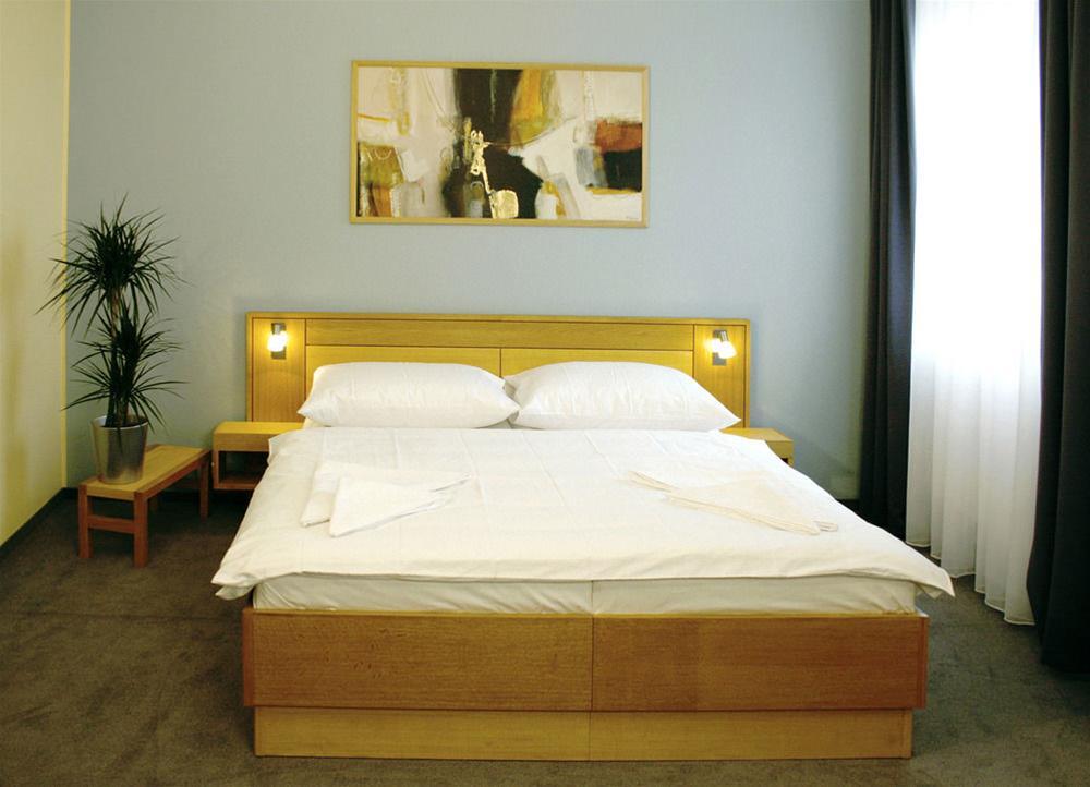 Hotel Trend