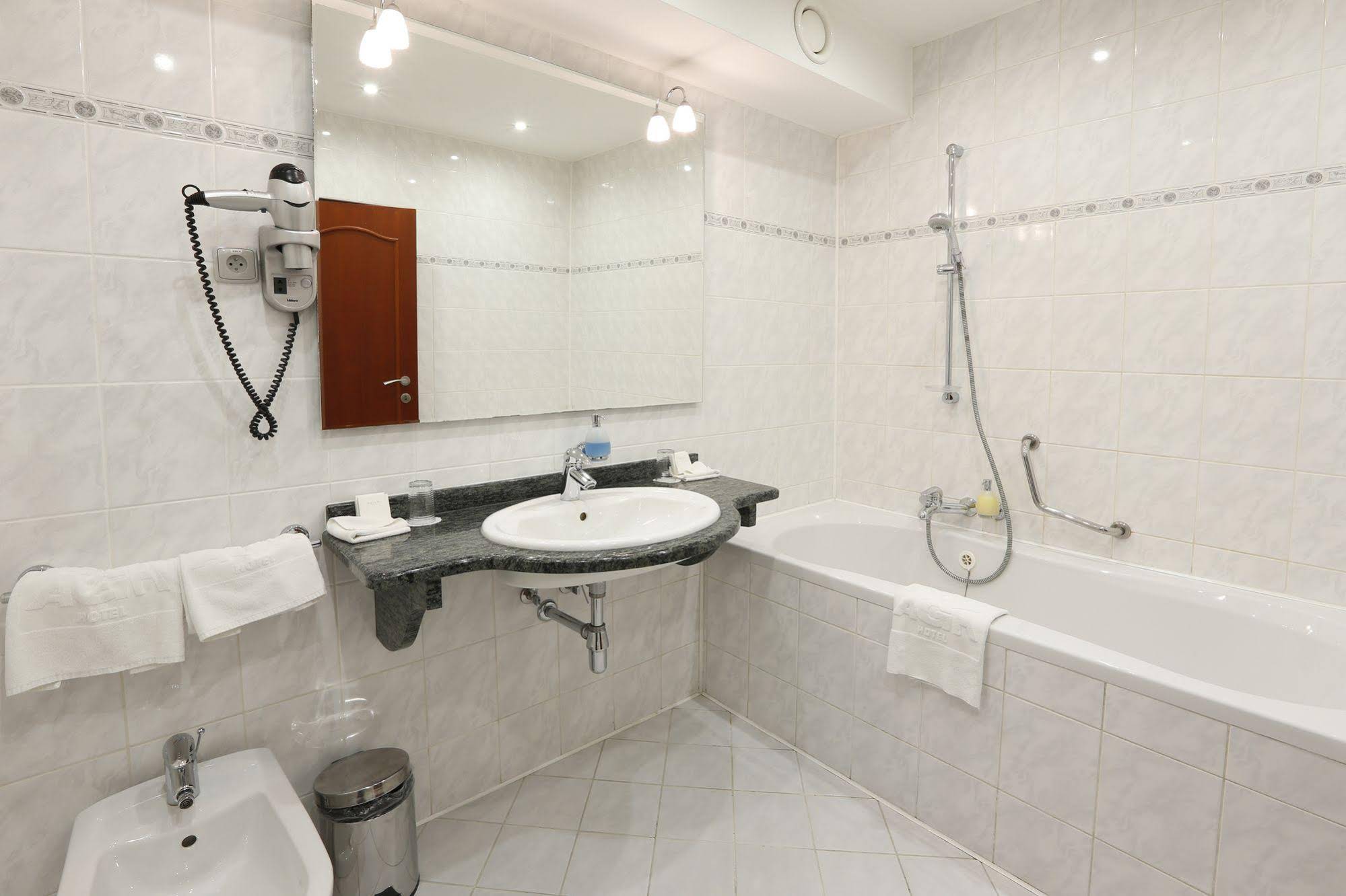 AGH Hotel