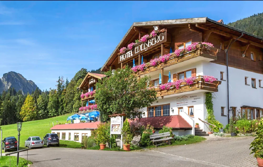 Berg- und Aktivhotel Edelsberg