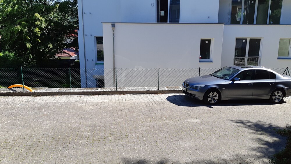 Family Suites & Parking