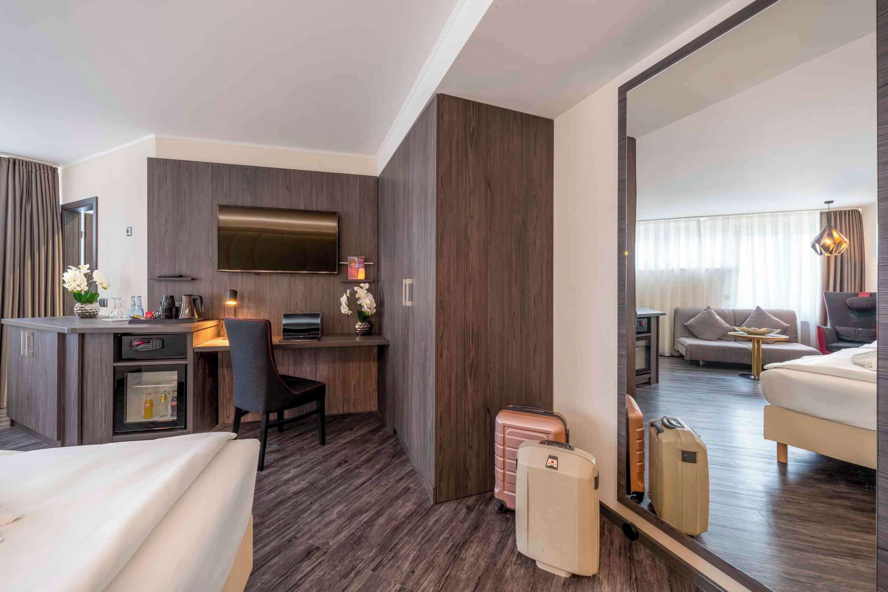 PLAZA Hotel Blankenburg Ditzingen, Sure Hotel Collection