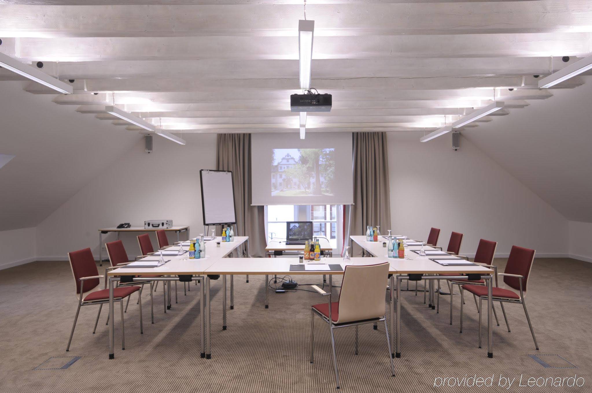 Wald & Schlosshotel Friedrichsruhe