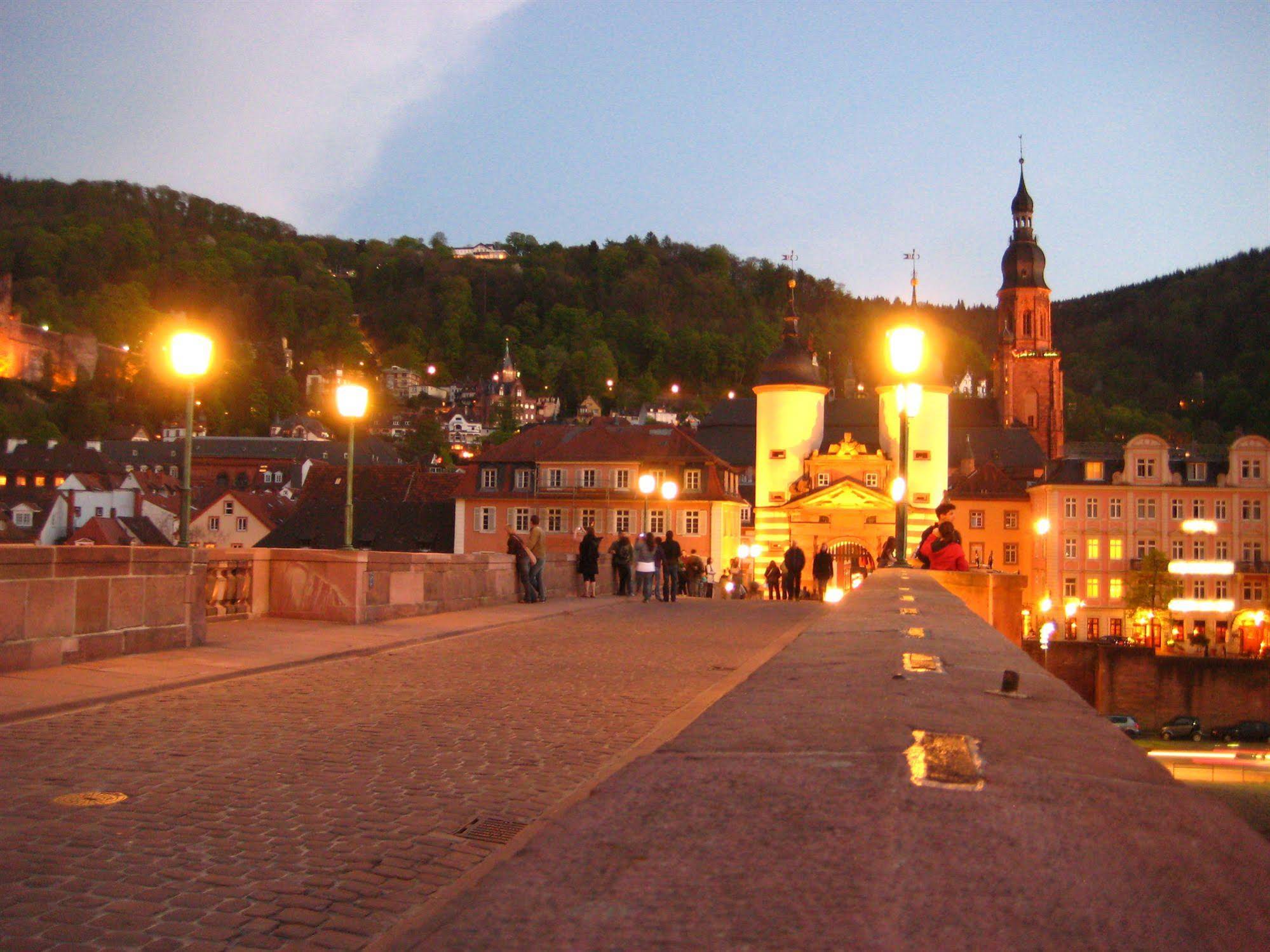 Neu Heidelberg Guesthouse & Apartments