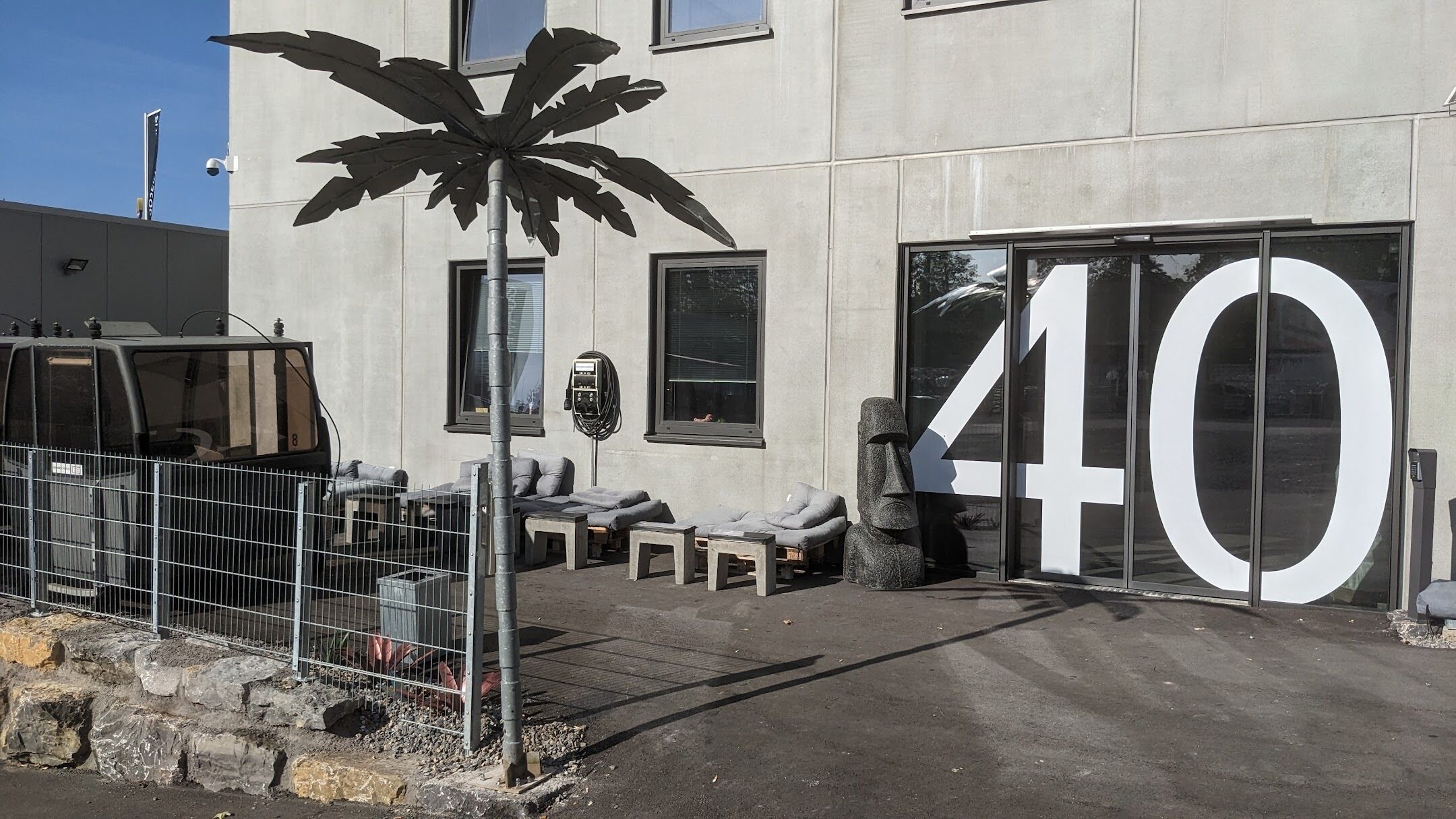 Business Motel