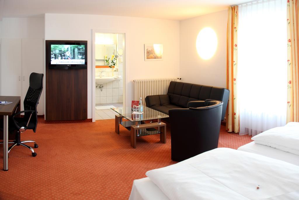 Lobinger Hotel Weisses Ross