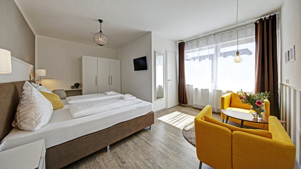 Neckarbett Bed & Breakfast