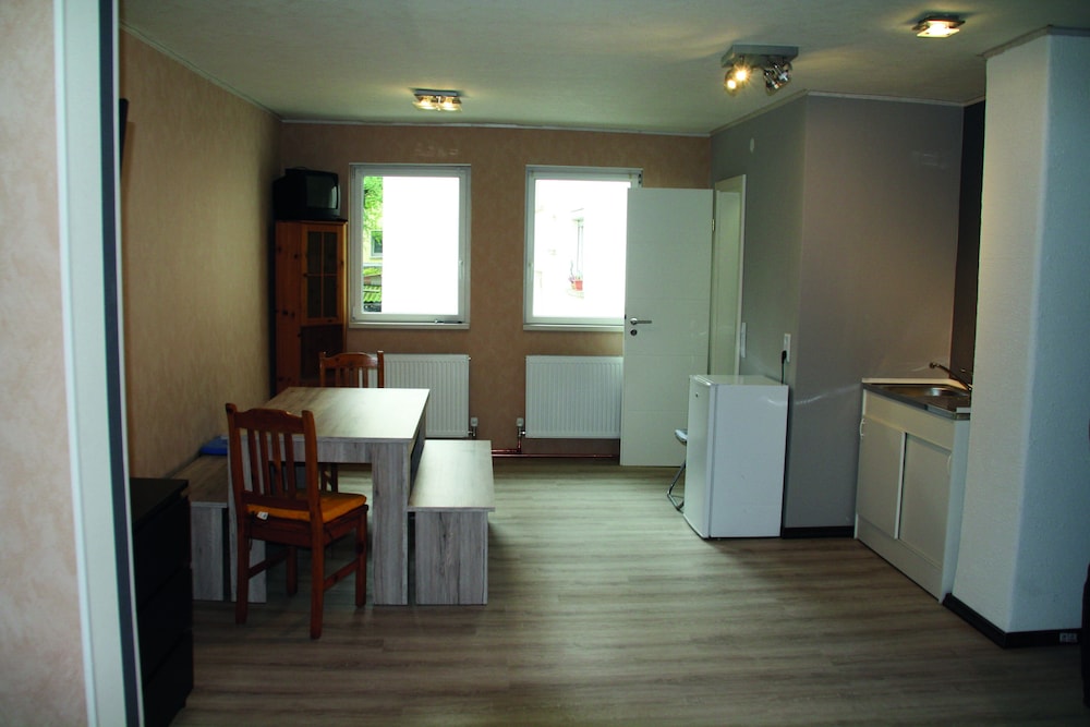Pension 1738 K.R.W.