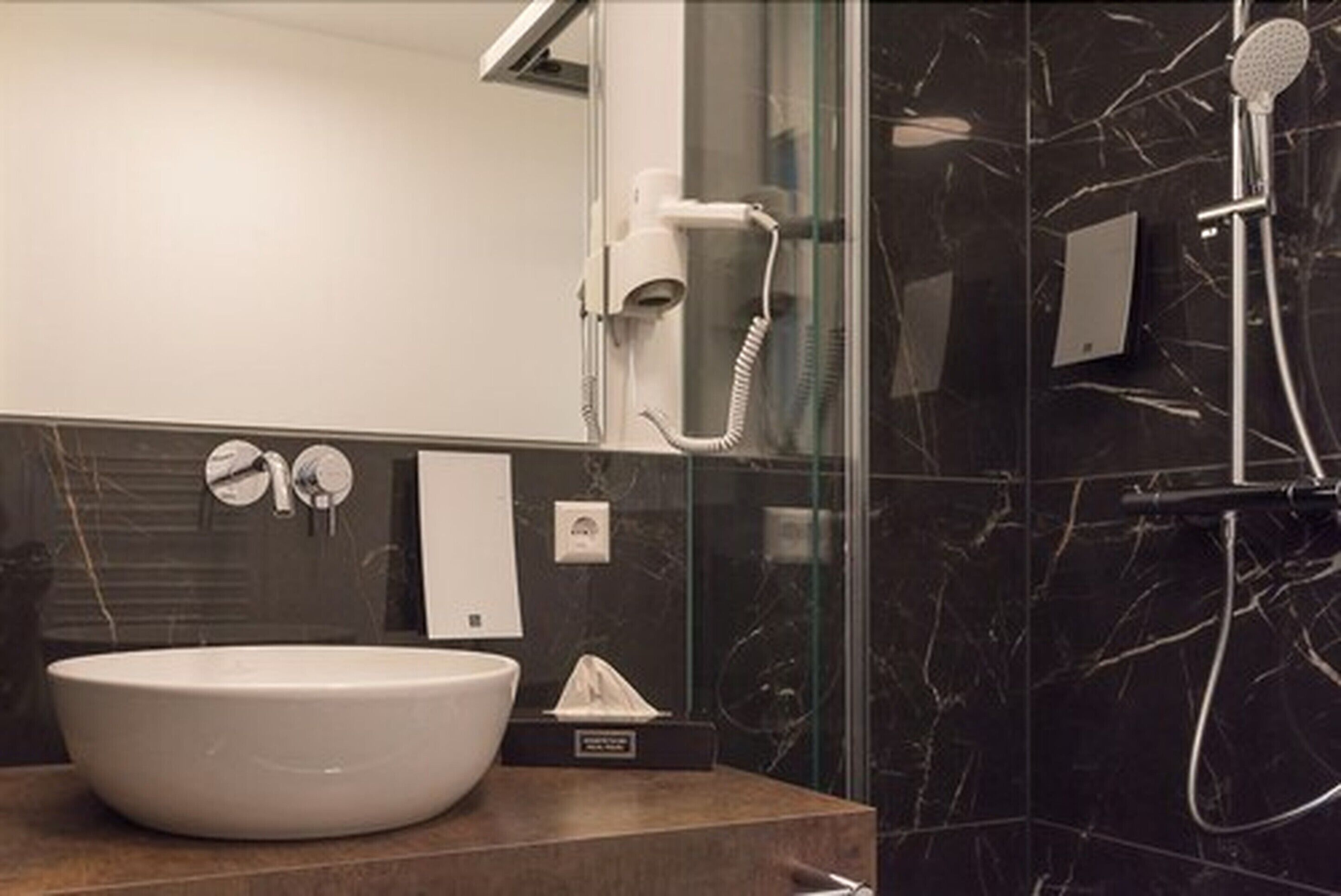 Hotel Outlet