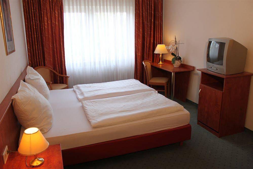 Hotel Leo Mühlhausen
