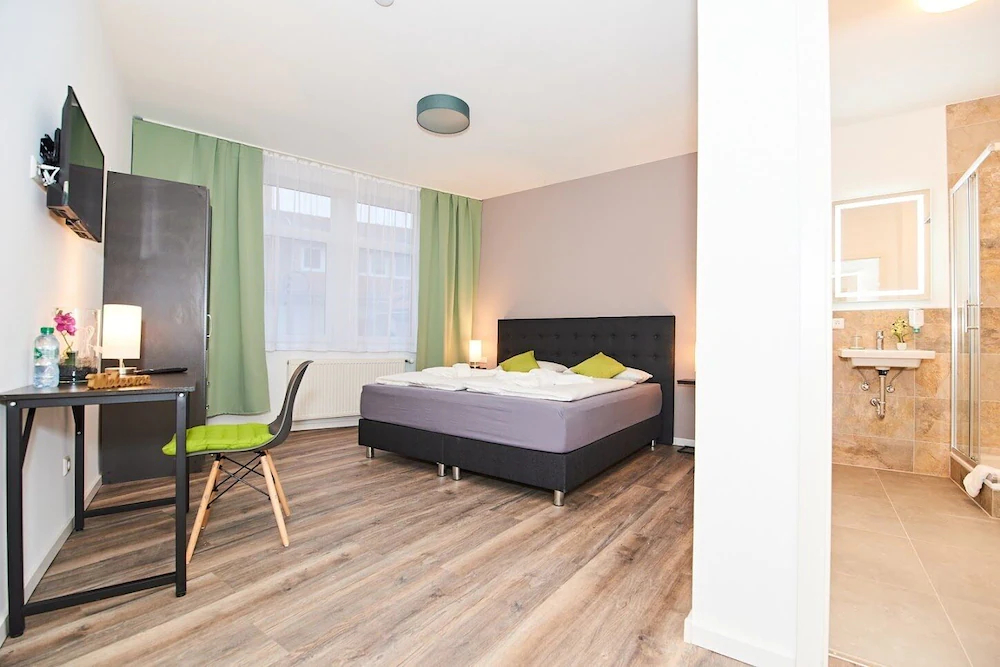 Hotel Phoenix