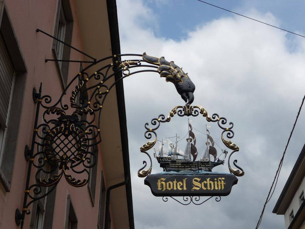 Zum Schiff