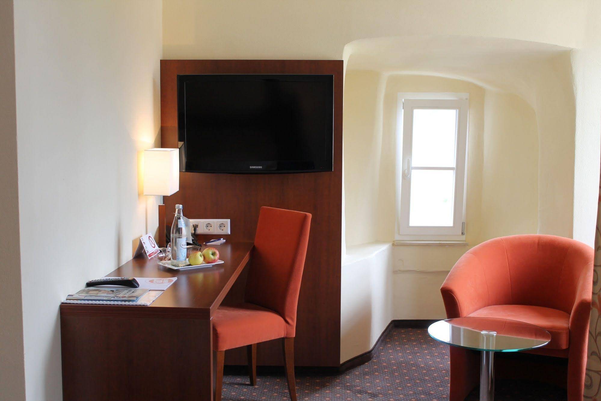 Stadt-gut Hotel Gasthof Goldener Adler