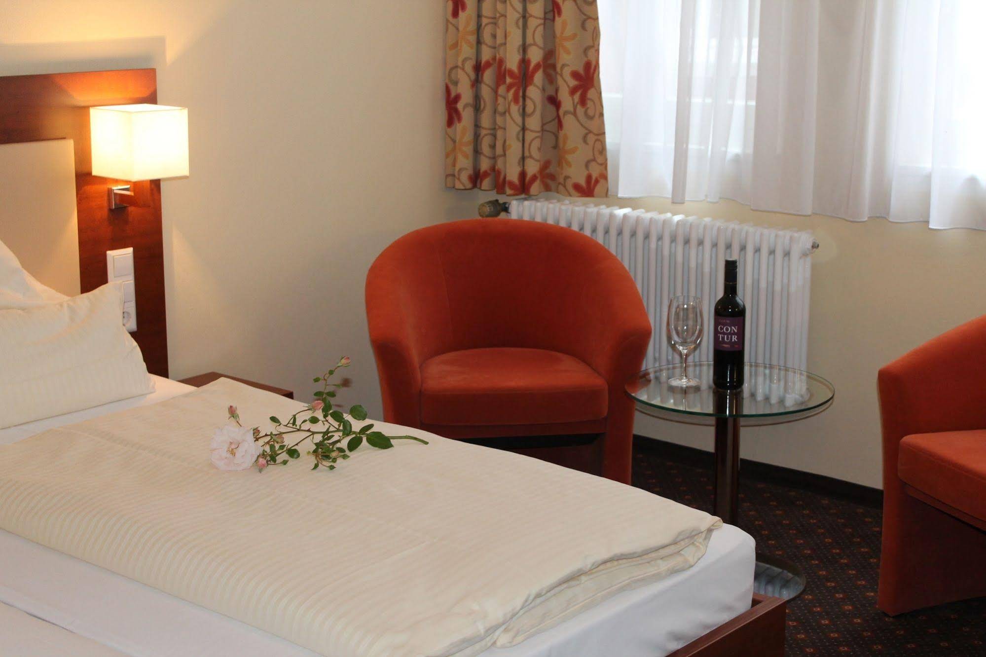 Stadt-gut Hotel Gasthof Goldener Adler