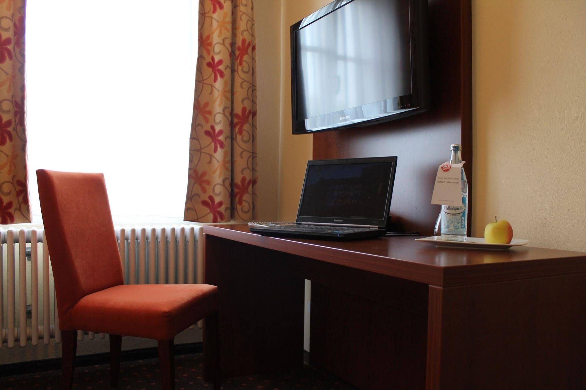 Stadt-gut Hotel Gasthof Goldener Adler