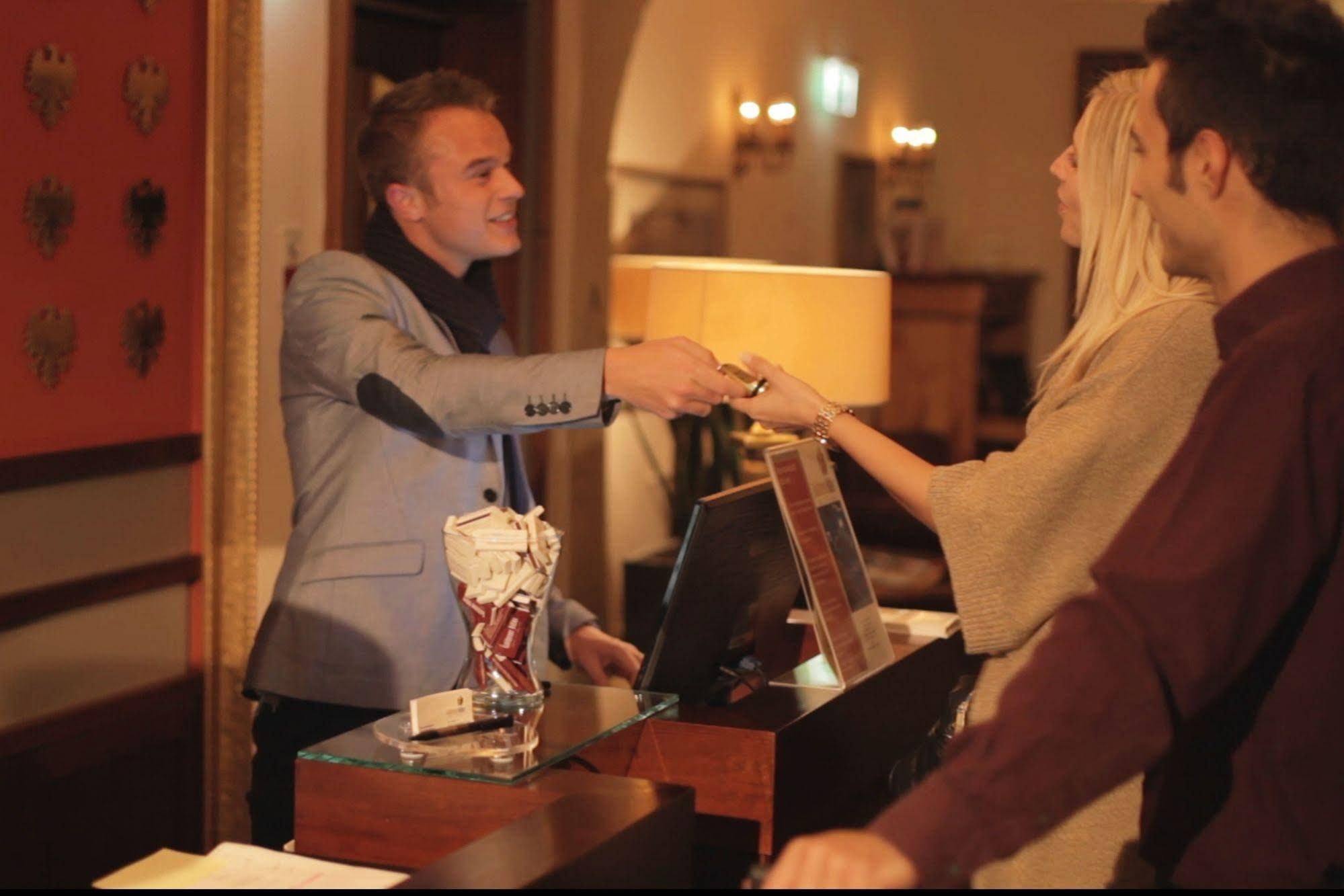 Stadt-gut Hotel Gasthof Goldener Adler