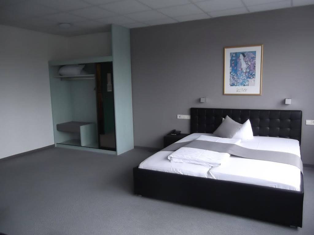 BusinessHotel & Appartements Stuttgart (Hotel Vaihingen-Garni)