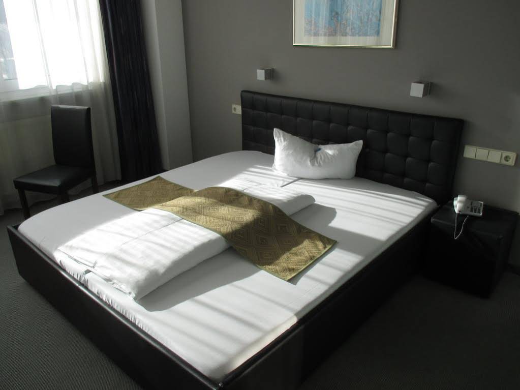 BusinessHotel & Appartements Stuttgart (Hotel Vaihingen-Garni)