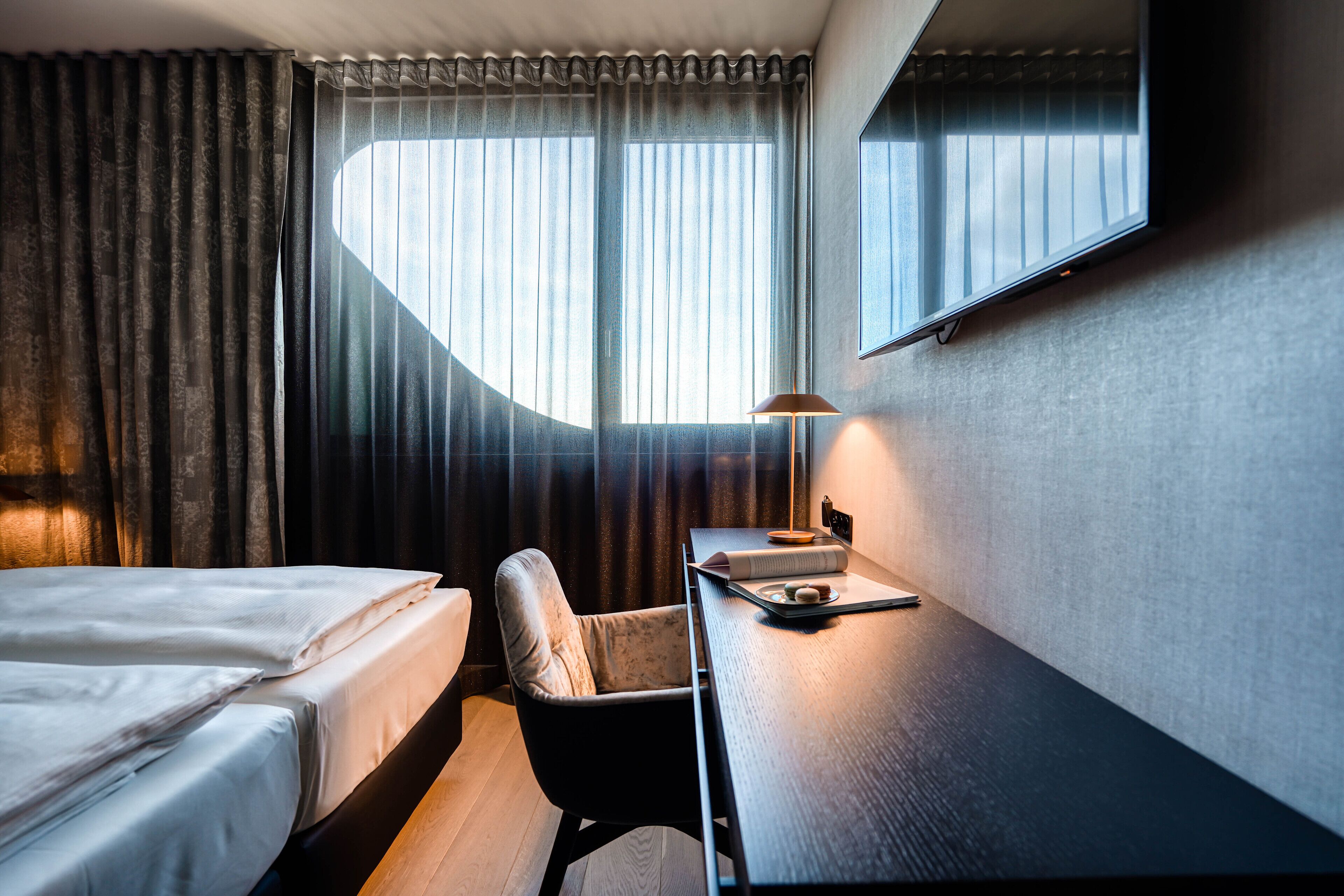 CLOUD N°7 APARTMENTS