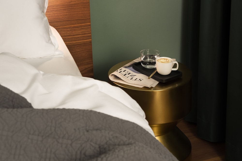 Emilu Hotel