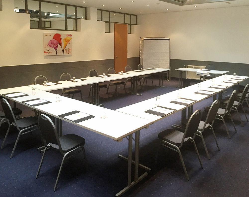 ACHAT Hotel Stuttgart Flughafen / Messe