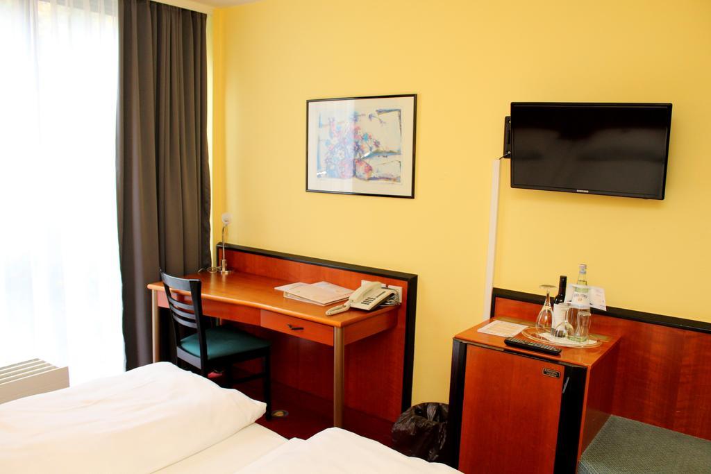 ACHAT Hotel Stuttgart Flughafen / Messe
