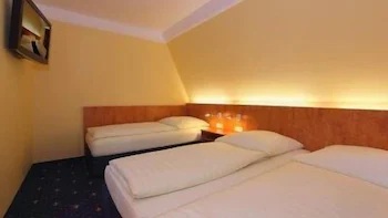 Hotel Astro