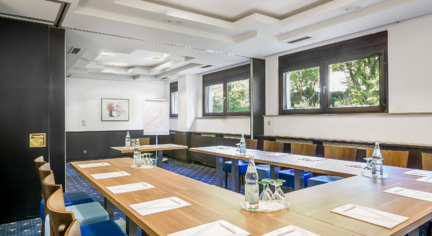 Garner Hotel Stuttgart City Centre