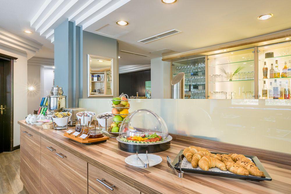 NOVUM Hotel Rega