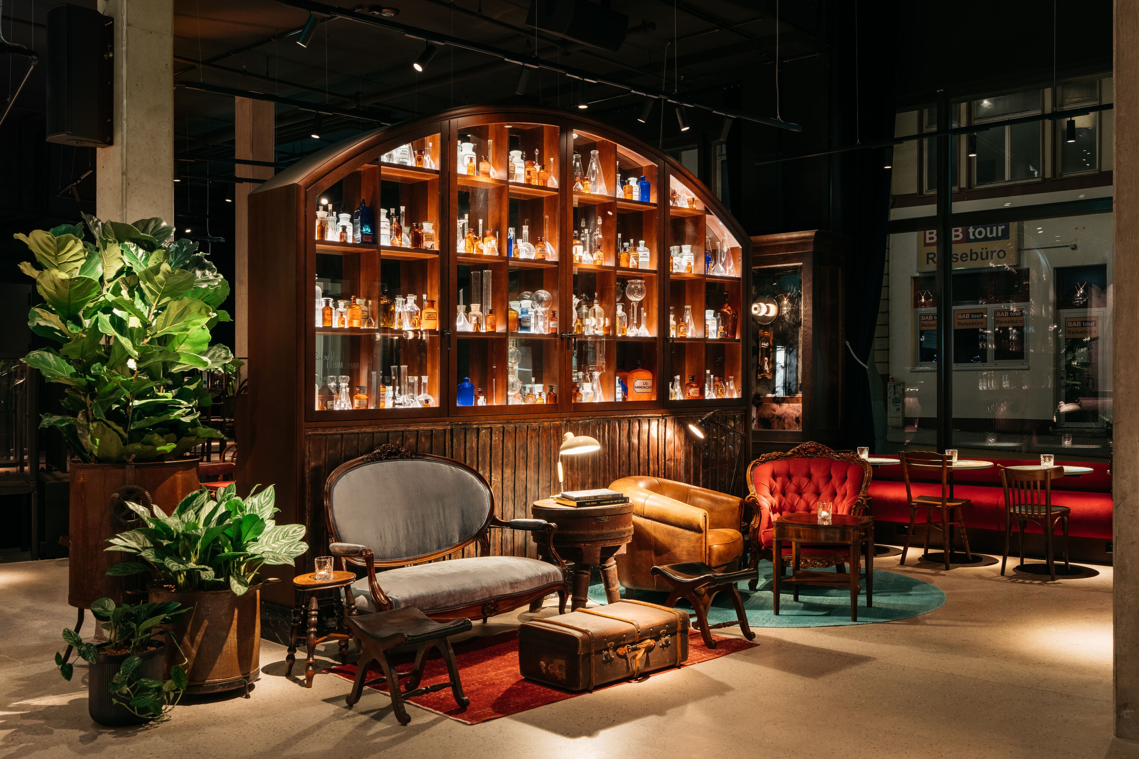 Ruby Hanna Hotel