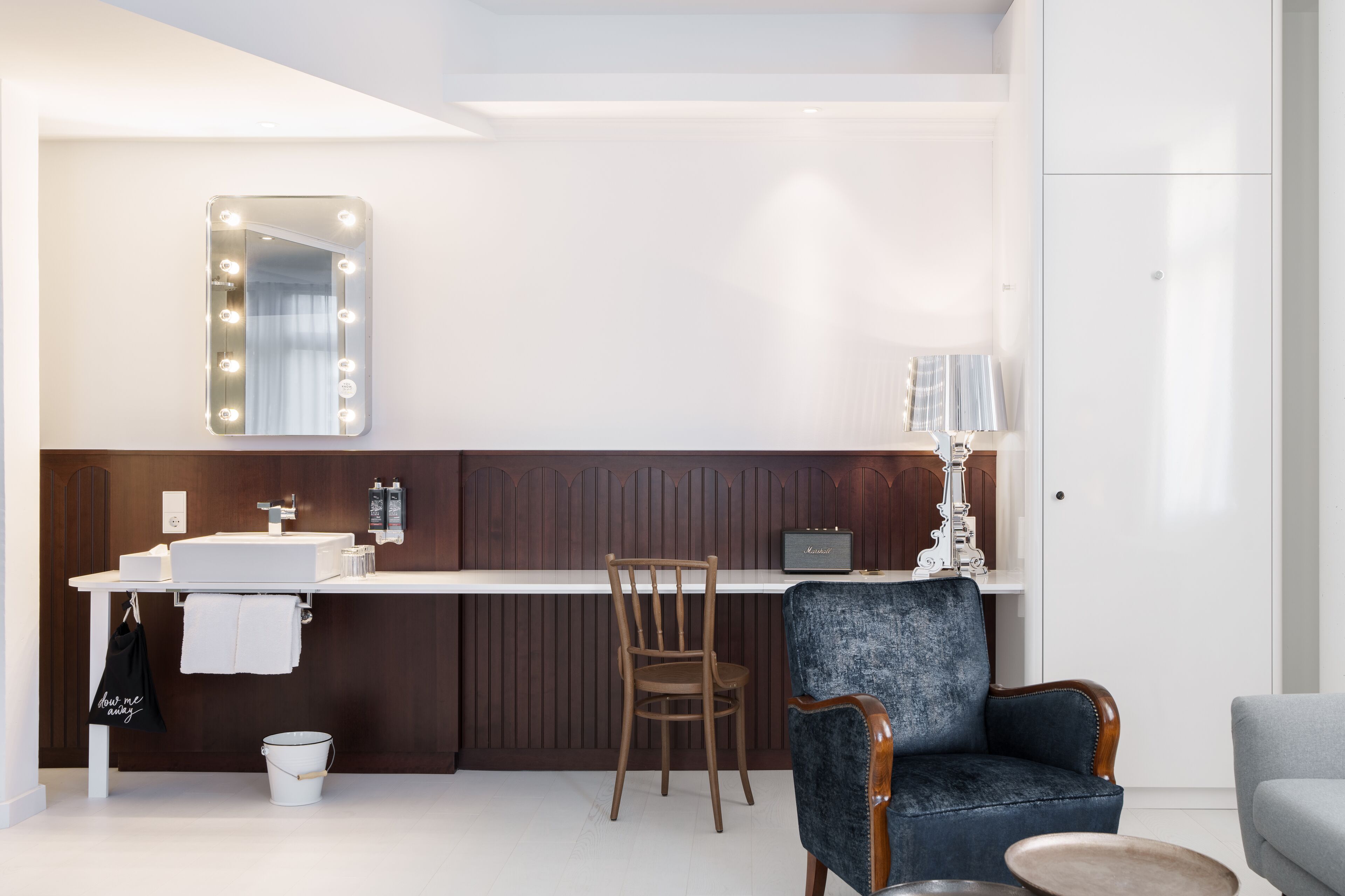 Ruby Hanna Hotel