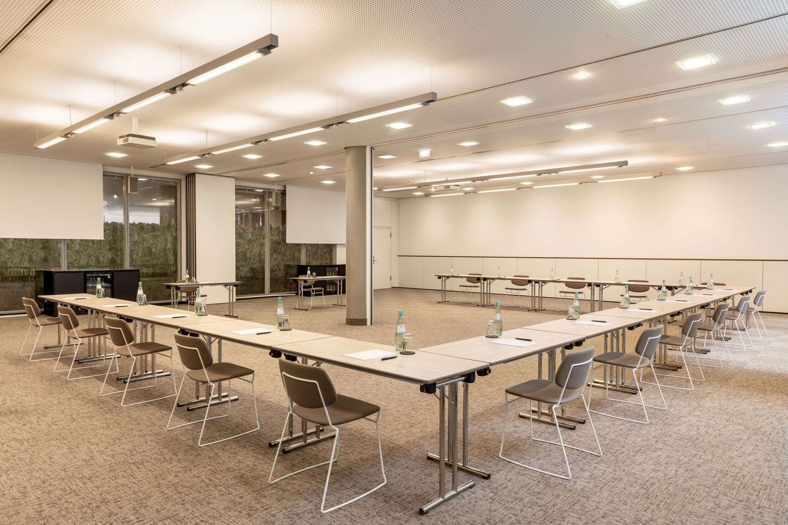 Vienna House Easy by Wyndham Stuttgart