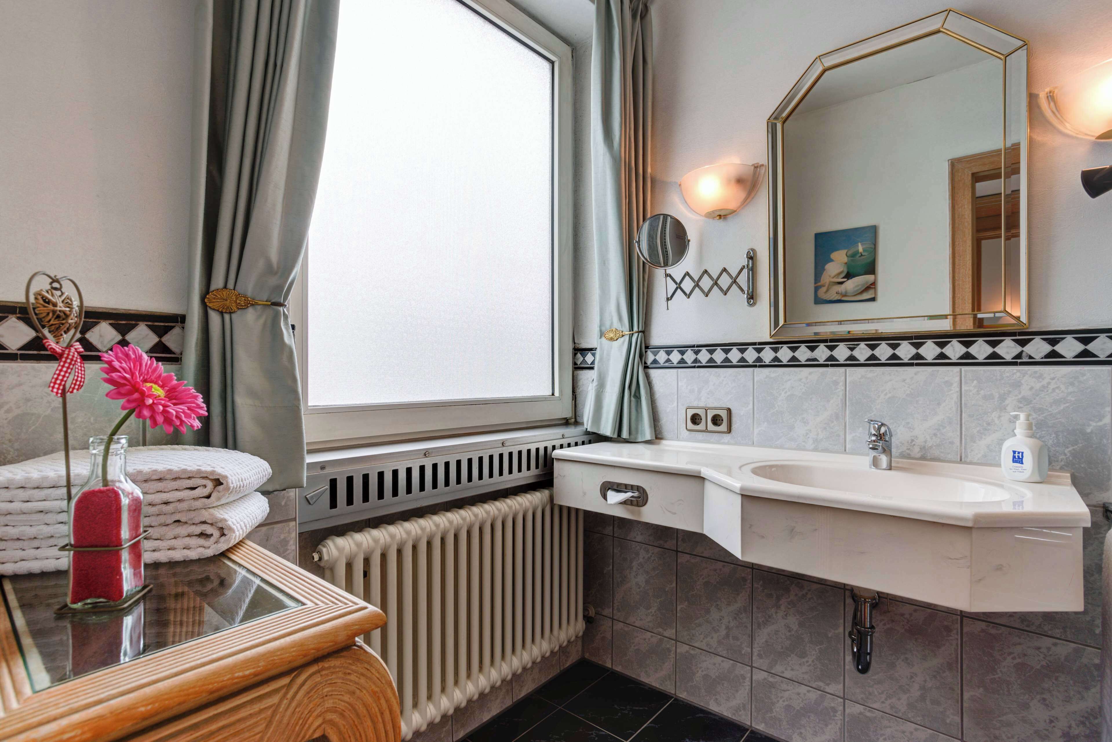 Centro Hotel Stern, Trademark Collection by Wyndham