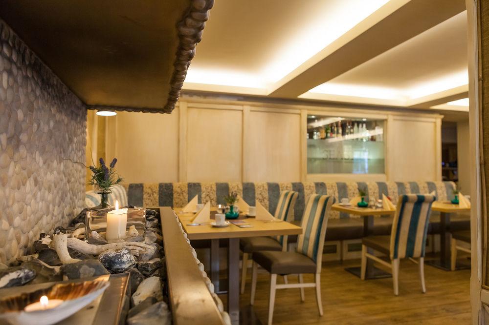 Vier Jahreszeiten Kühlungsborn Hotel