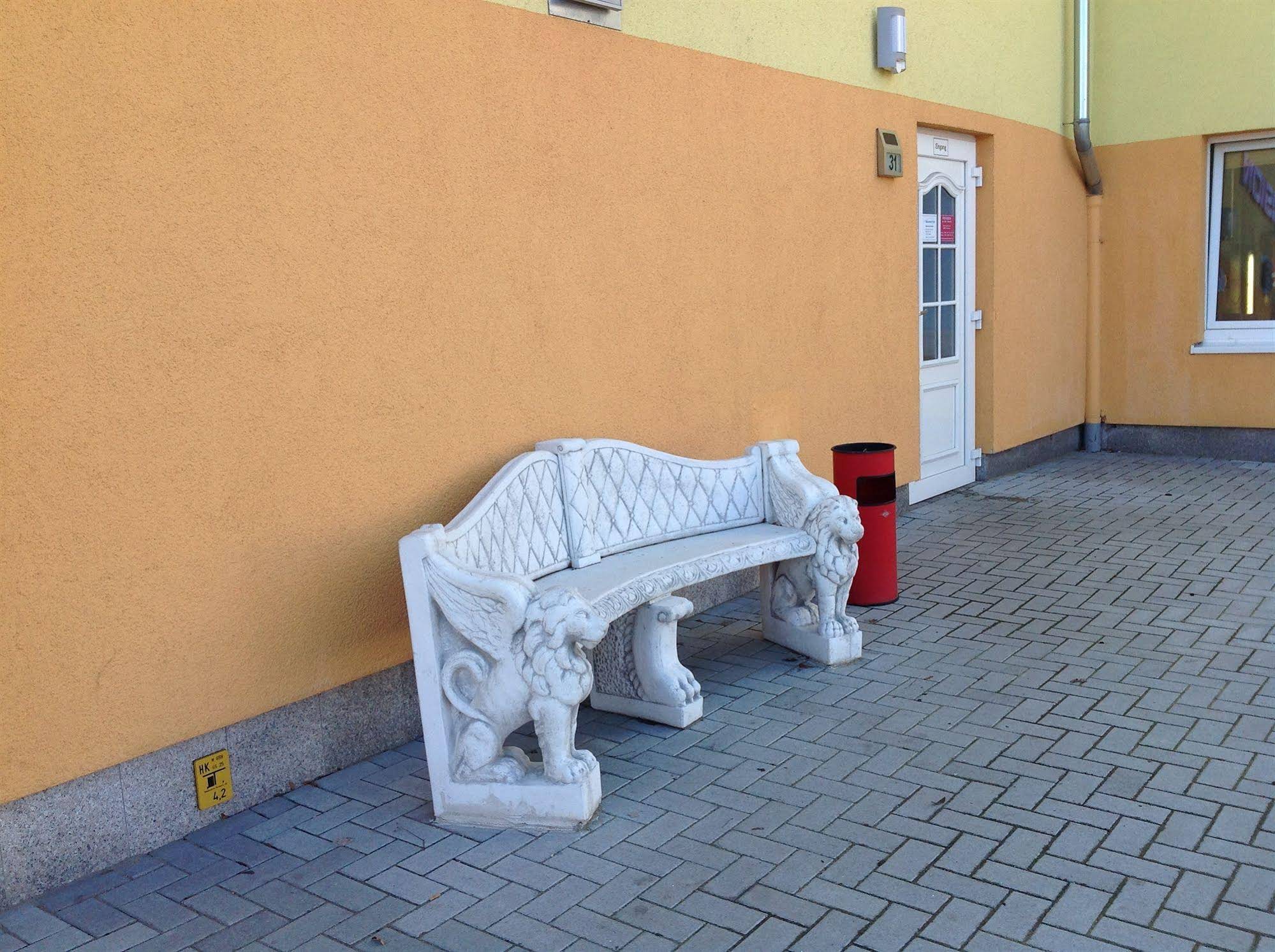 Pension An Der Werft