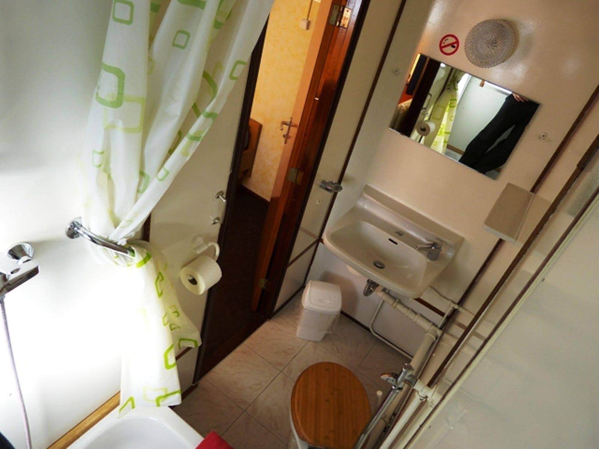 Wohnschiffe Severa 1 & 2