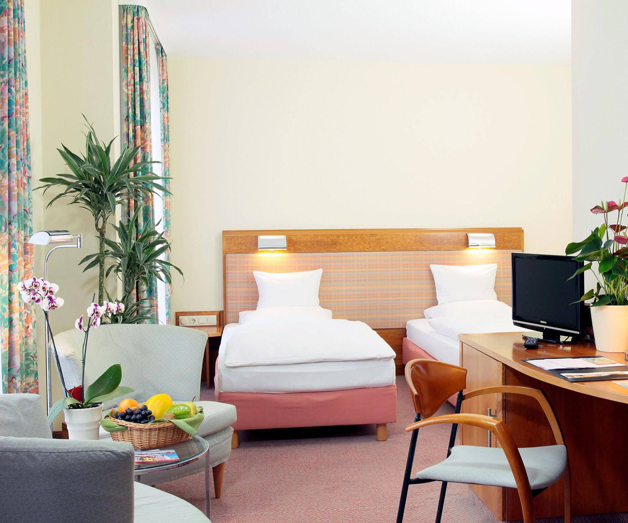 maakt Hotel & Apartments