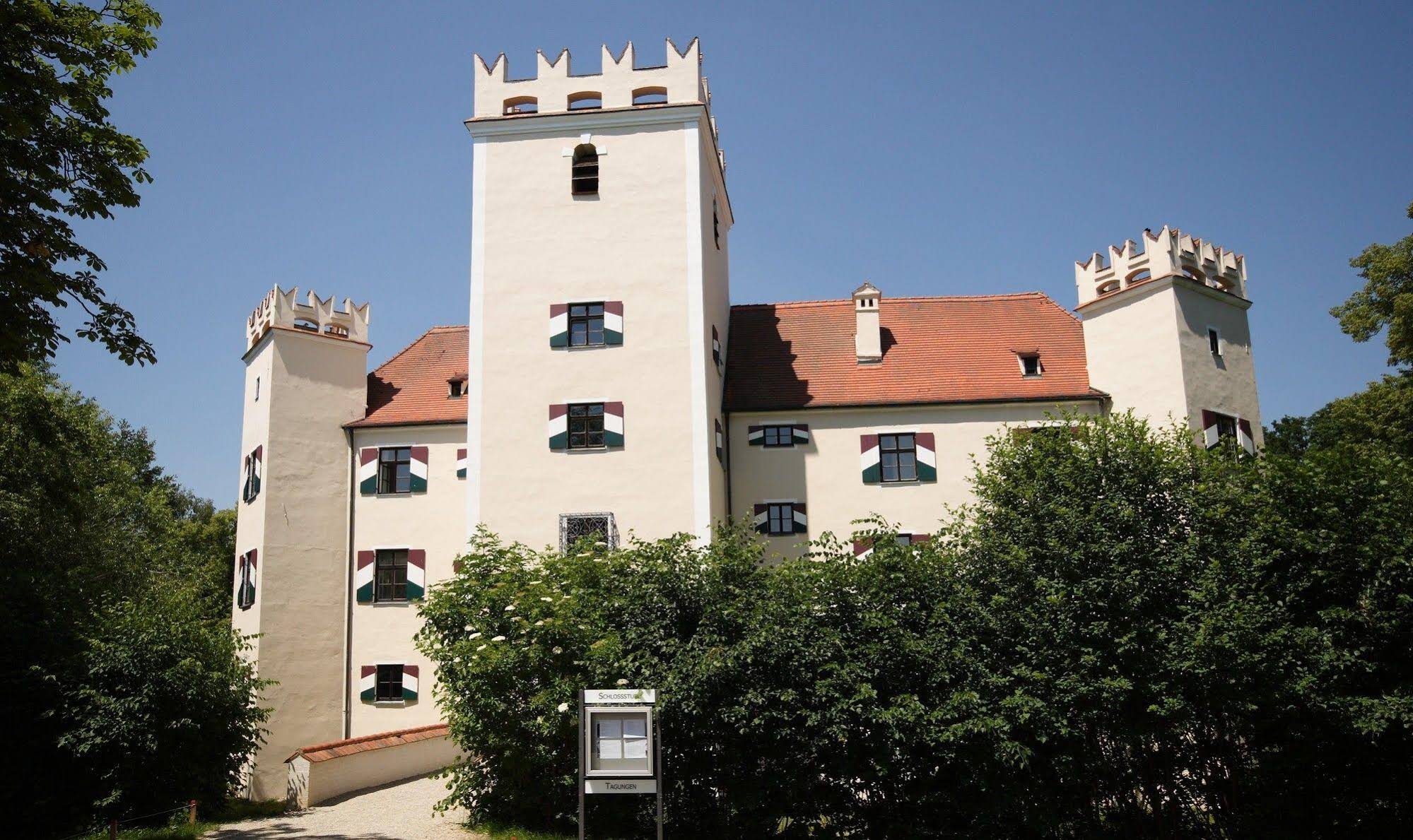 Schlossparkhotel Mariakirchen