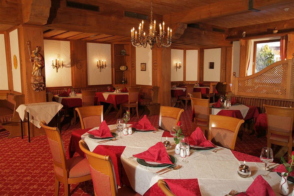 Alm- & Wellnesshotel Alpenhof