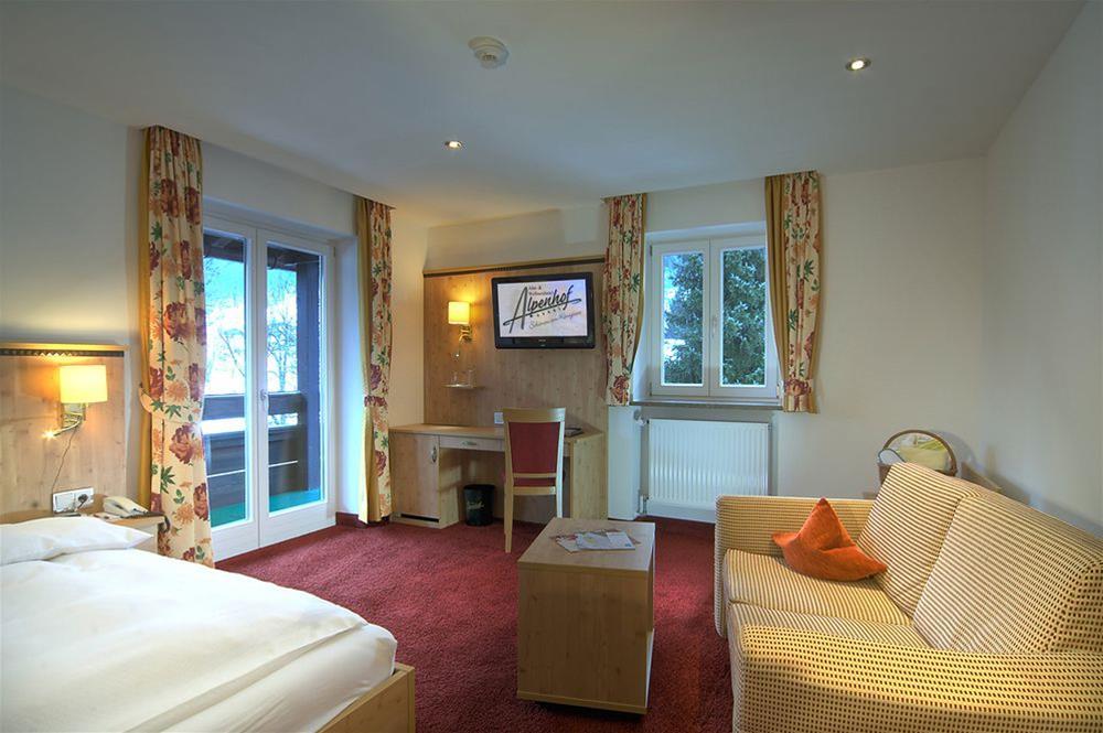 Alm- & Wellnesshotel Alpenhof