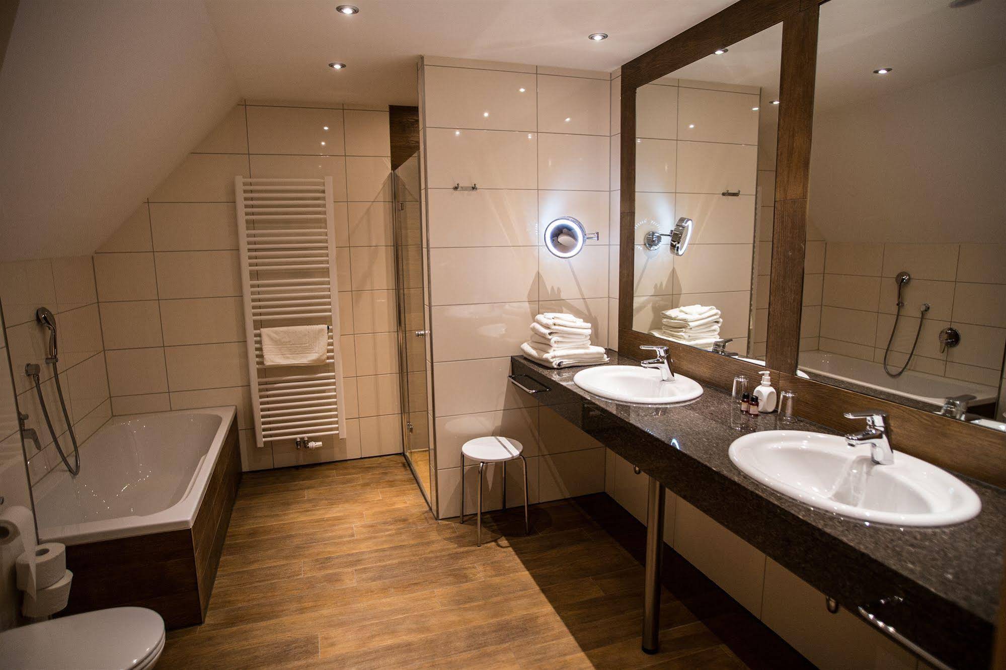 Wald Hotel Heppe