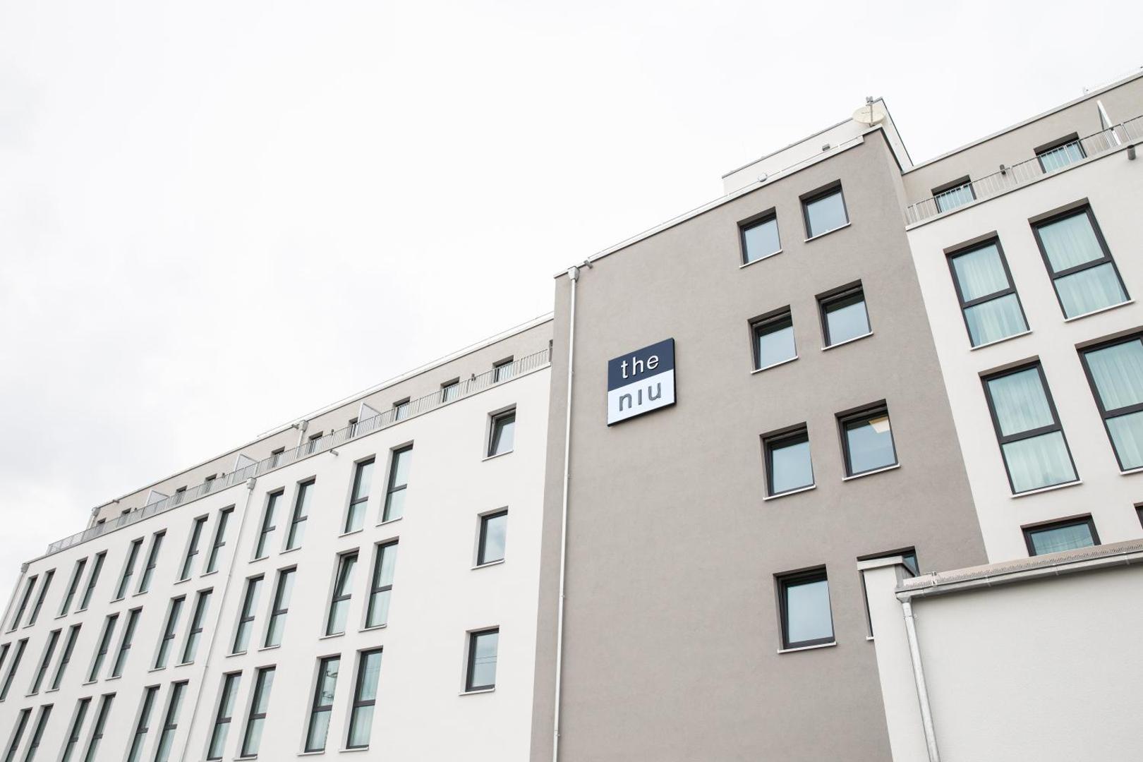 Holiday Inn - the niu, Saddle Fürth