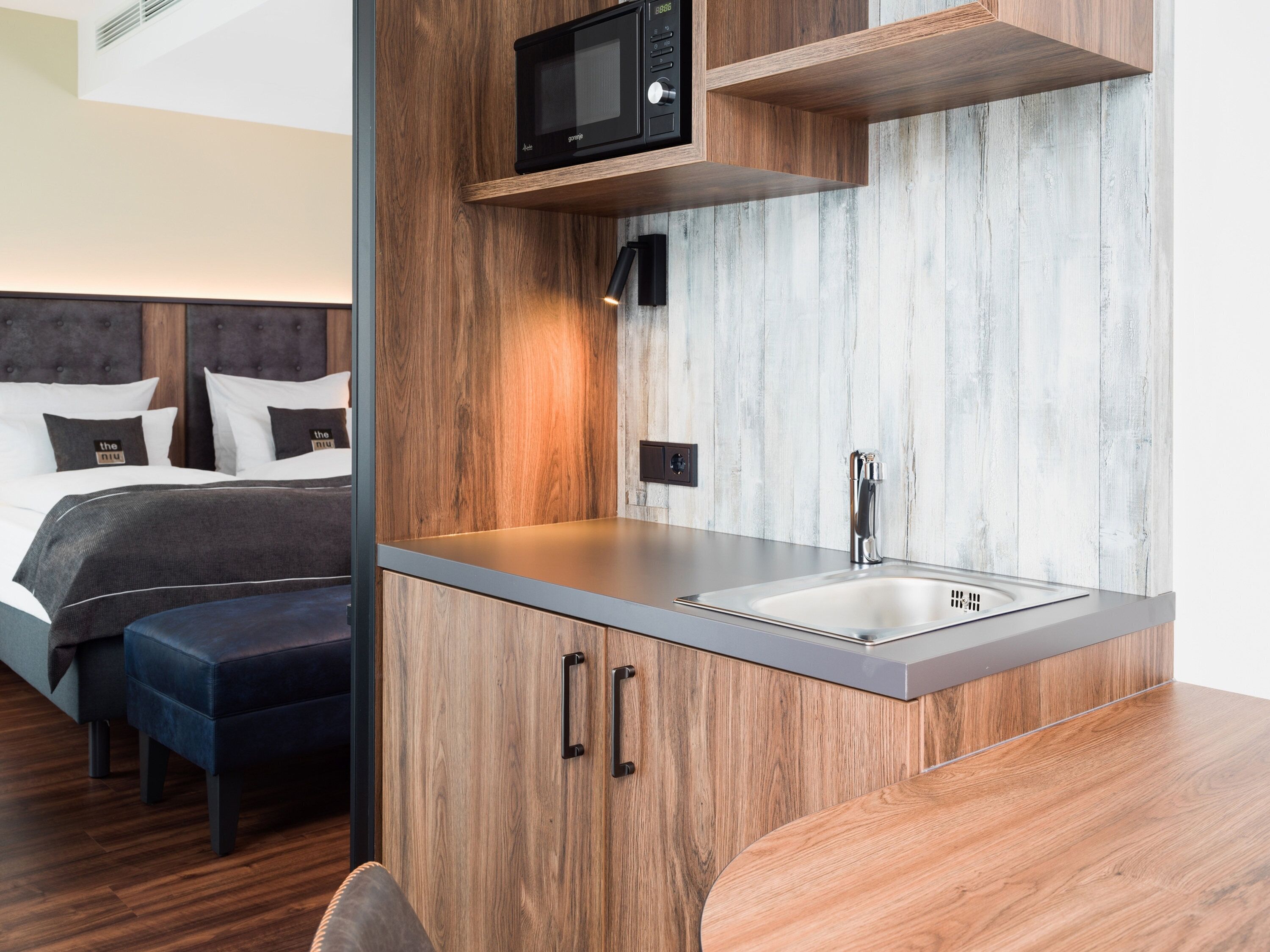 Holiday Inn - the niu, Saddle Fürth
