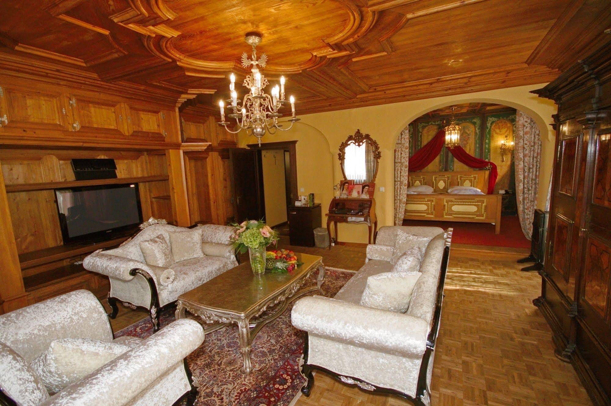 Atlas Grand Hotel