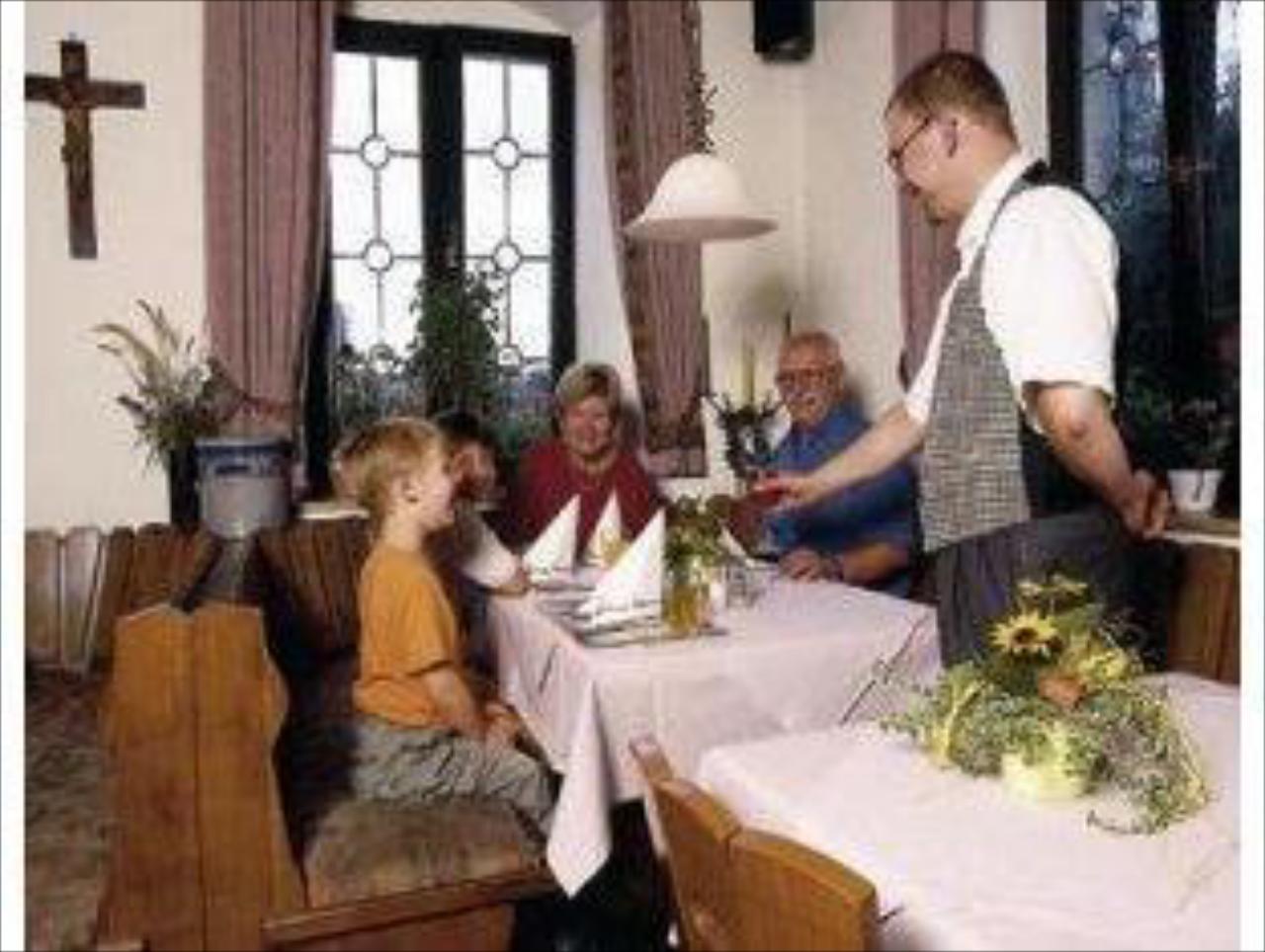 Zur Linde