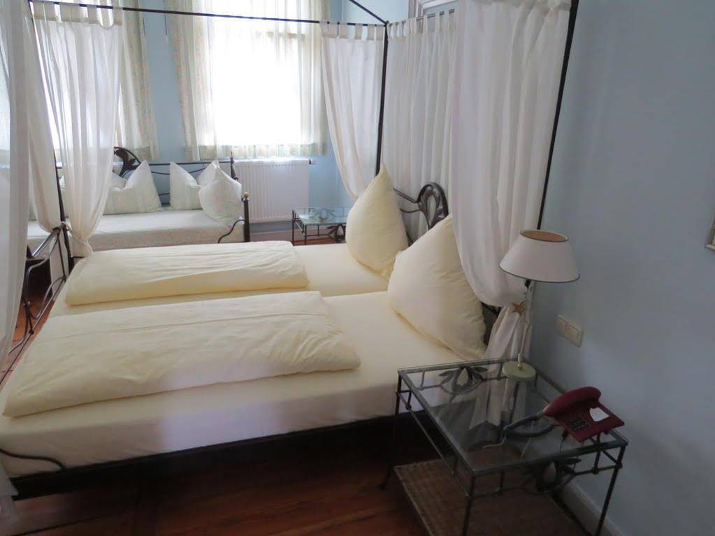 Hotel & Weinstube am Markt