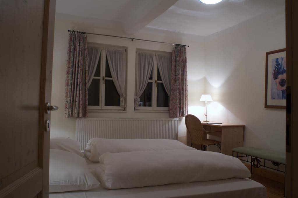 Hotel & Weinstube am Markt