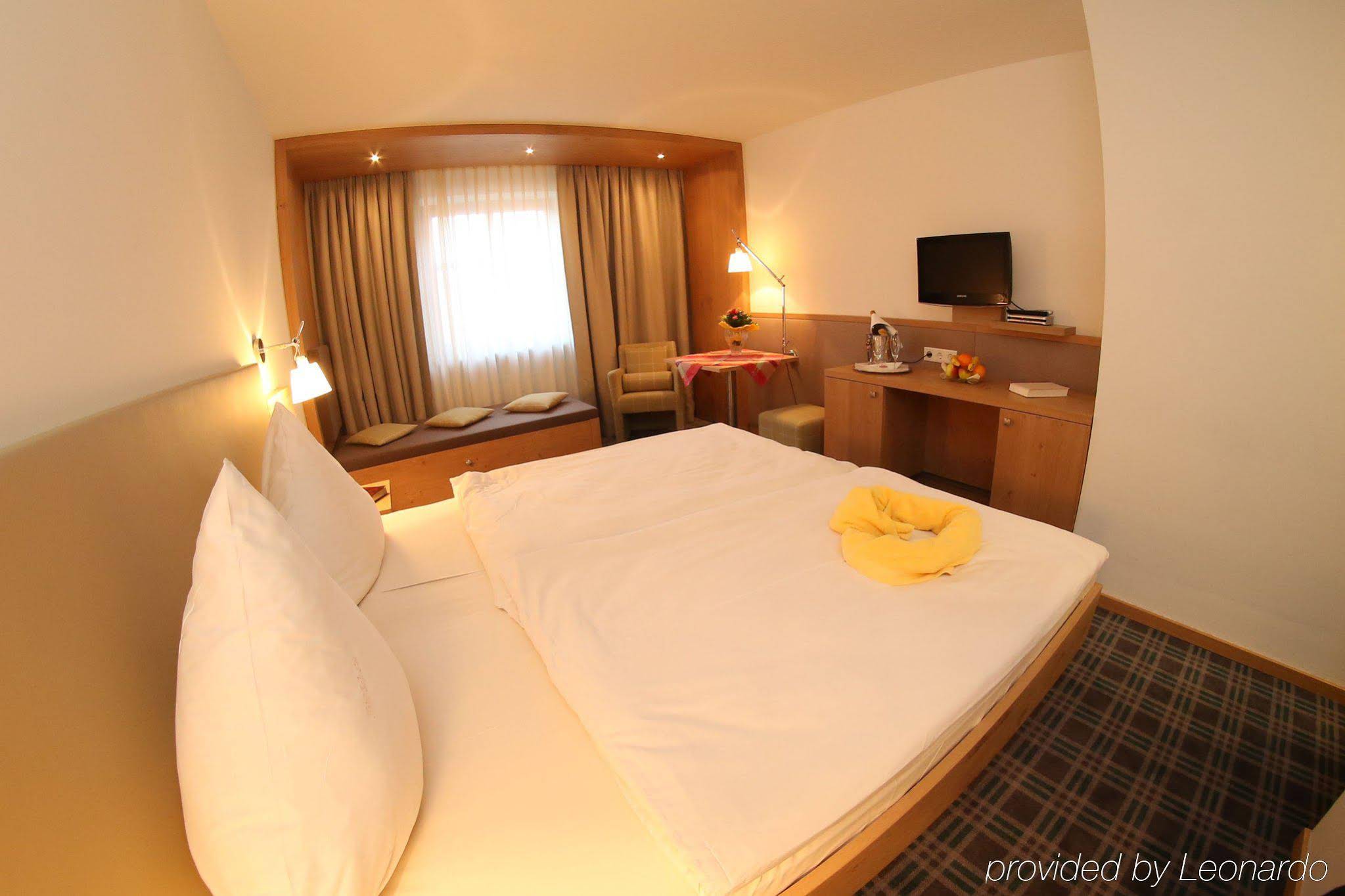 Hotel-Landgasthof Schuster