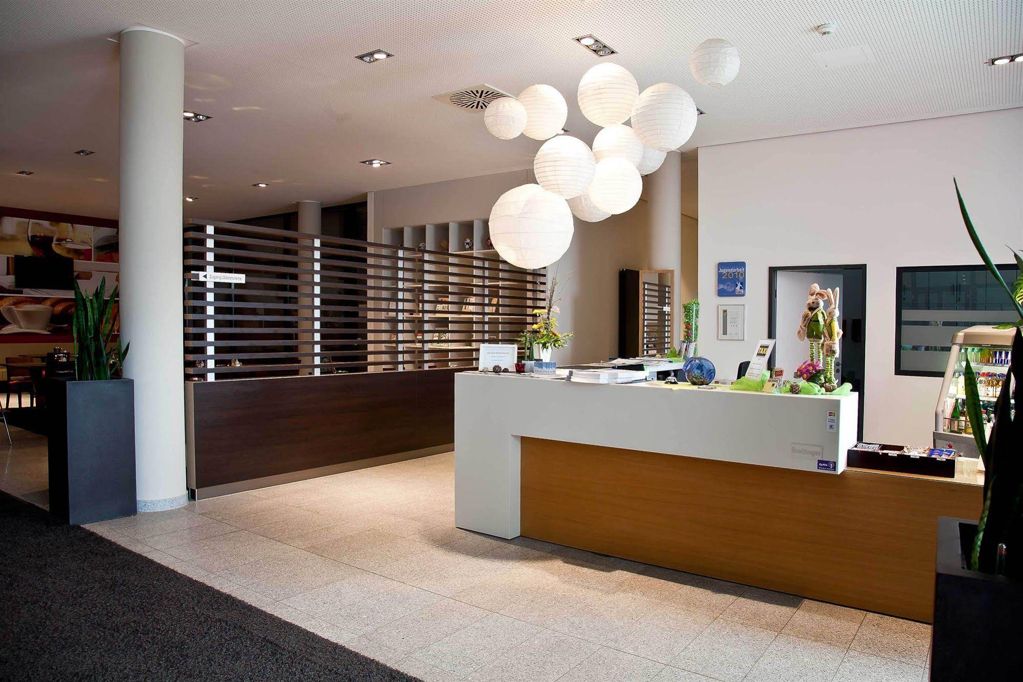 Business-Sporthotel Großwallstadt